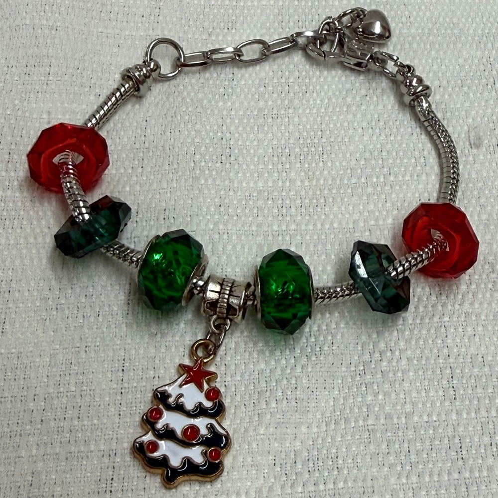 Christmas Tree Charm Bracelet Red Green Glass Beads Silver Tone Snake Chain